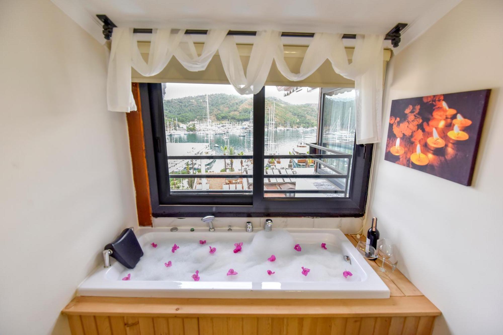 Mykonut Boutique Suites Fethiye Exterior photo